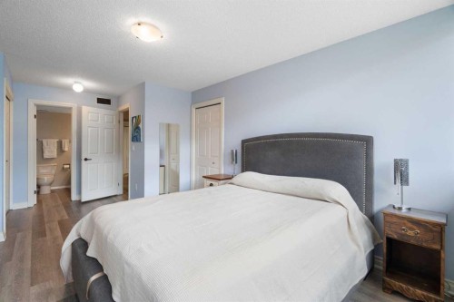 314-2425 90 Avenue Sw, Calgary, AB 