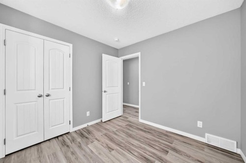 682 Redstone Drive Ne, Calgary, AB 