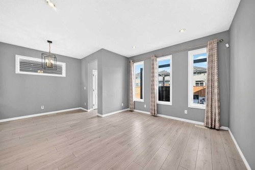682 Redstone Drive Ne, Calgary, AB 
