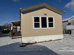 185-3223 83 Street NW Calgary, AB T3B 5N3