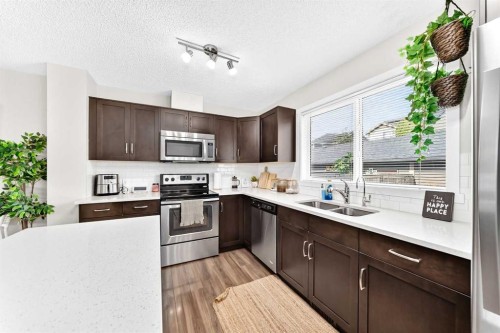 41 Sunvalley Road, Cochrane, AB 