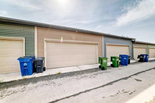 41 Sunvalley Road, Cochrane, AB 