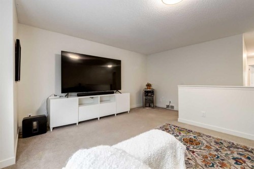 83 Valley Stream Circle Nw, Calgary, AB 