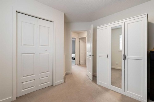 83 Valley Stream Circle Nw, Calgary, AB 