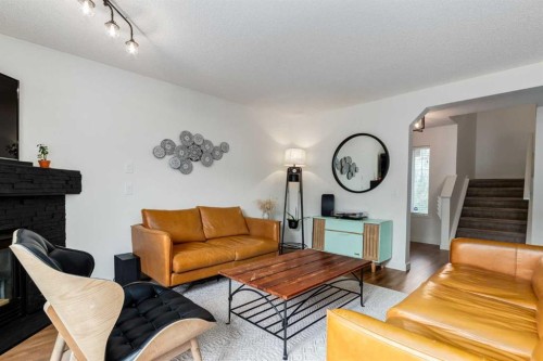 83 Valley Stream Circle Nw, Calgary, AB 