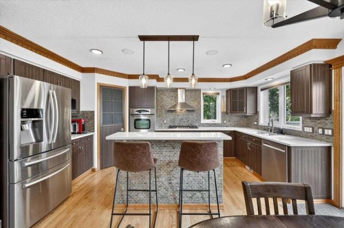 16 Rocky Ridge Landing Nw, Calgary, AB 