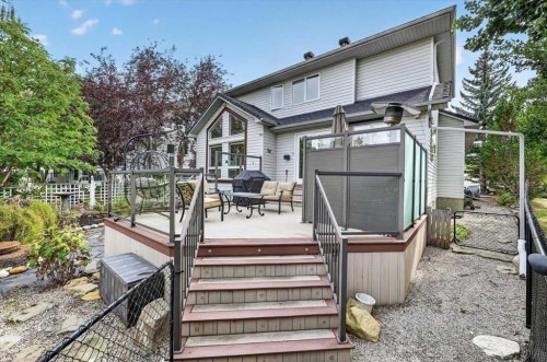 16 Rocky Ridge Landing Nw, Calgary, AB 