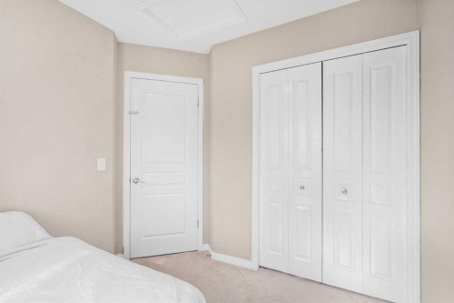 240 Elgin Meadows Gardens Se, Calgary, AB 