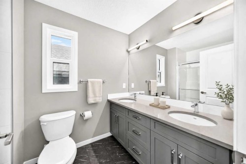 1344 Mahogany Boulevard Se, Calgary, AB 