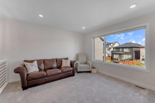 68 Sugarsnap Way Se, Calgary, AB 