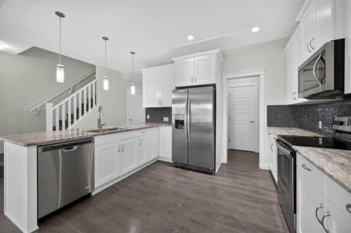 125 Redstone Common Ne, Calgary, AB 