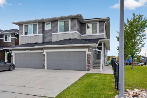125 Redstone Common Ne, Calgary, AB 