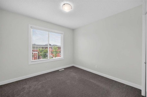 125 Redstone Common Ne, Calgary, AB 