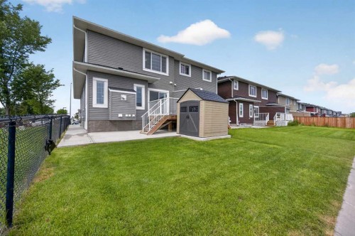 125 Redstone Common Ne, Calgary, AB 