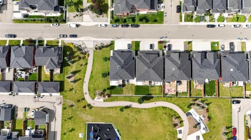 125 Redstone Common Ne, Calgary, AB 
