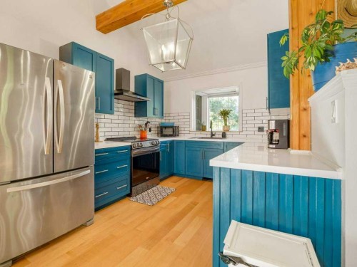 633 7 Street South, Lethbridge, AB 