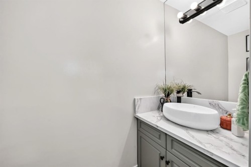 15226 Prestwick Boulevard Se, Calgary, AB 