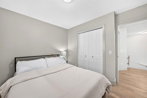 15226 Prestwick Boulevard Se, Calgary, AB 