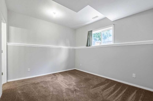 132 Willow Ridge Manor, Diamond Valley, AB 