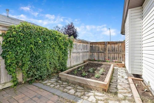 132 Willow Ridge Manor, Diamond Valley, AB 