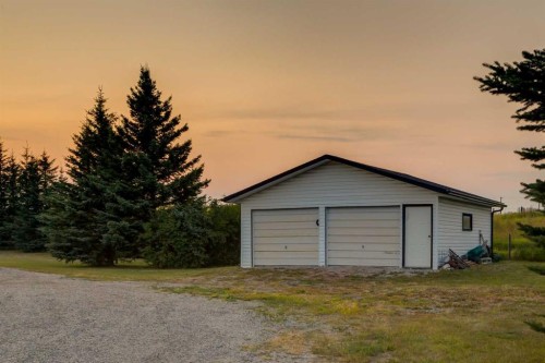 18010 37 Street Sw, Calgary, AB 
