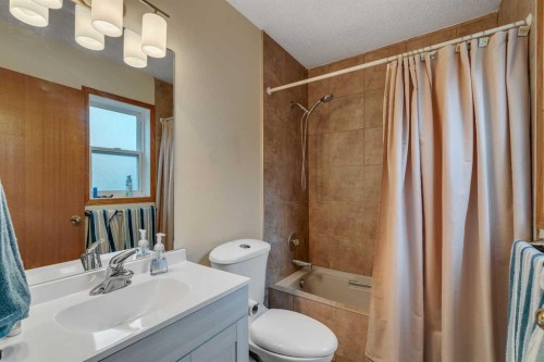 139 Shawnessy Drive Sw, Calgary, AB 