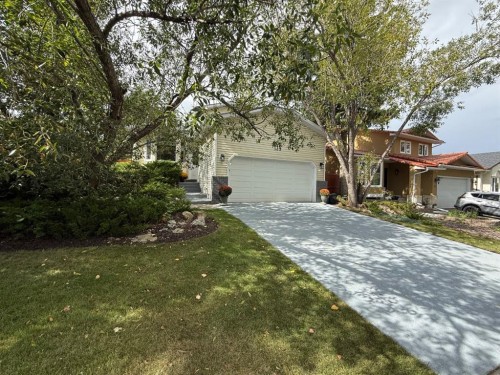 139 Shawnessy Drive Sw, Calgary, AB 