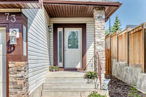 73 Royal Birch Way Nw, Calgary, AB 