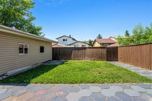 6824 Temple Drive Ne, Calgary, AB 