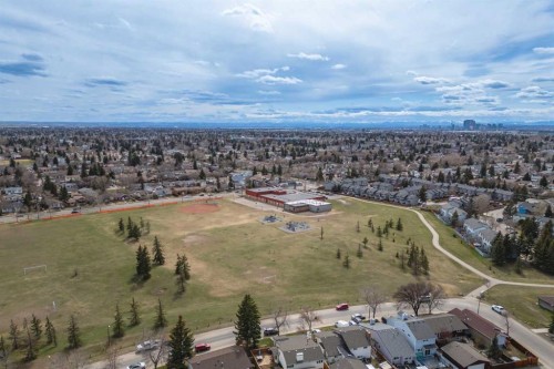 6824 Temple Drive Ne, Calgary, AB 