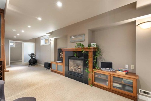 5012 20 Street Sw, Calgary, AB 