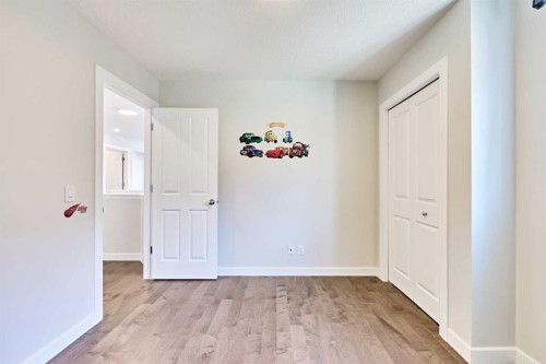 507 Panatella Square Nw, Calgary, AB 