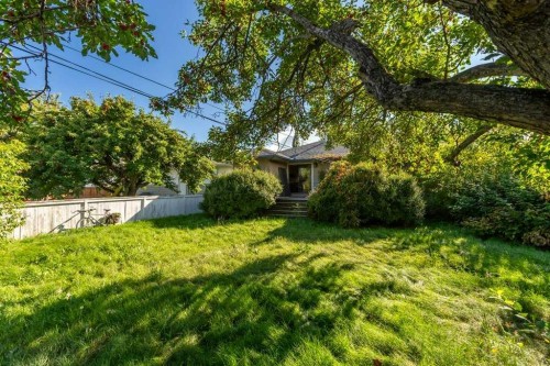 2616 Morley Trail Nw, Calgary, AB 