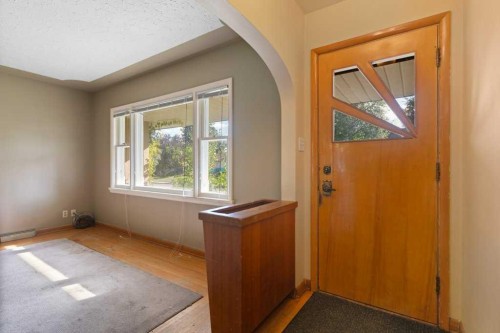 2616 Morley Trail Nw, Calgary, AB 