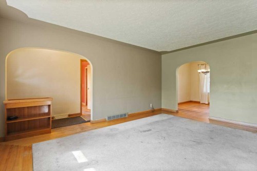 2616 Morley Trail Nw, Calgary, AB 
