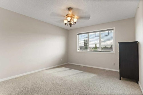 24 New Brighton Landing Se, Calgary, AB 