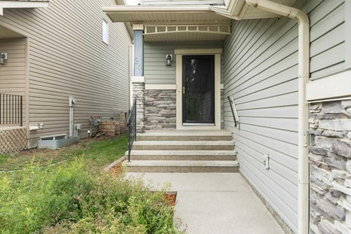 24 New Brighton Landing Se, Calgary, AB 