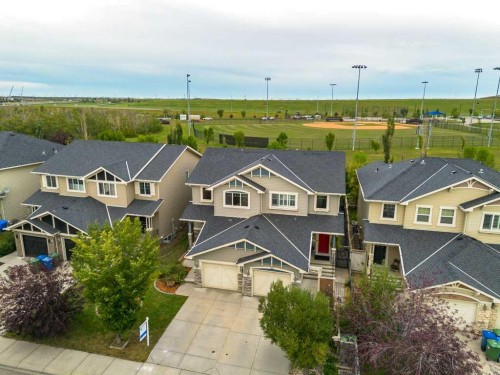 24 New Brighton Landing Se, Calgary, AB 