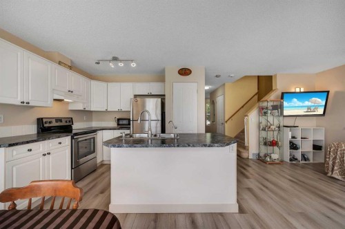 120 Rocky Vista Circle Nw, Calgary, AB 