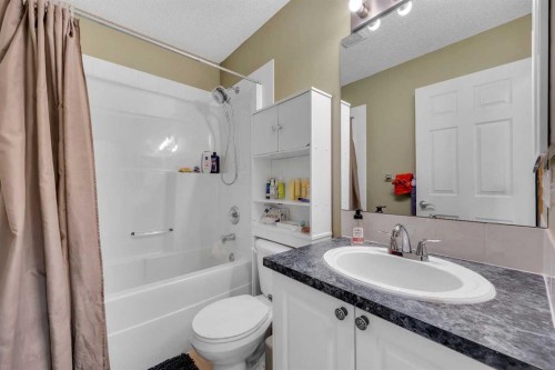 120 Rocky Vista Circle Nw, Calgary, AB 