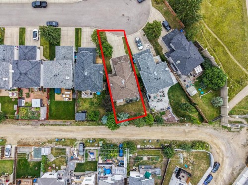 147 Harvest Creek Court Ne, Calgary, AB 