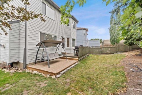 147 Harvest Creek Court Ne, Calgary, AB 