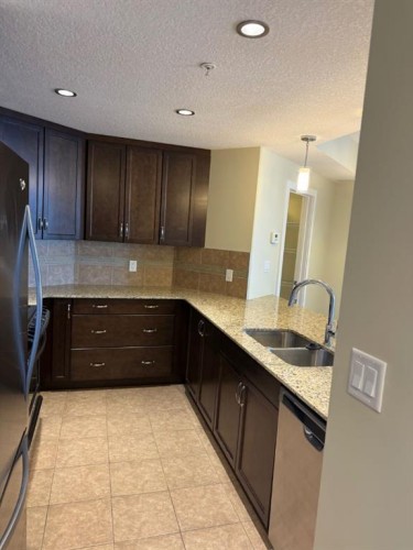 701-16 Varsity Estates Circle Nw, Calgary, AB 