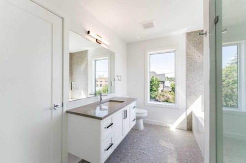 73 7 Street Ne, Calgary, AB 