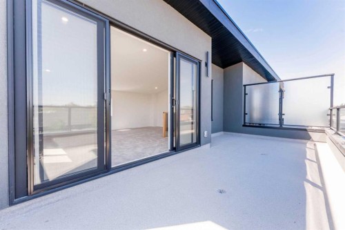 73 7 Street Ne, Calgary, AB 