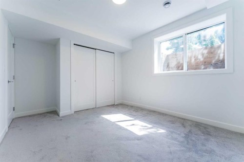 73 7 Street Ne, Calgary, AB 