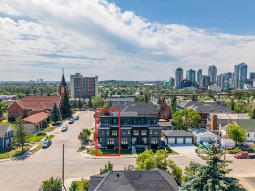 73 7 Street Ne, Calgary, AB 