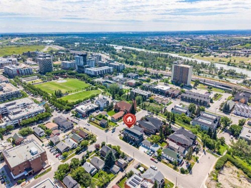 73 7 Street Ne, Calgary, AB 