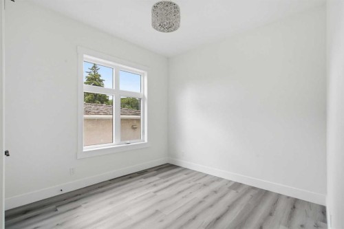 8518 33 Avenue Nw, Calgary, AB 