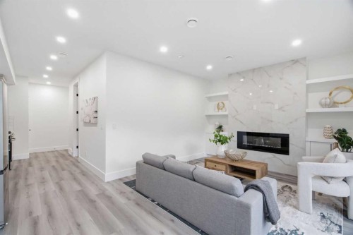 8518 33 Avenue Nw, Calgary, AB 